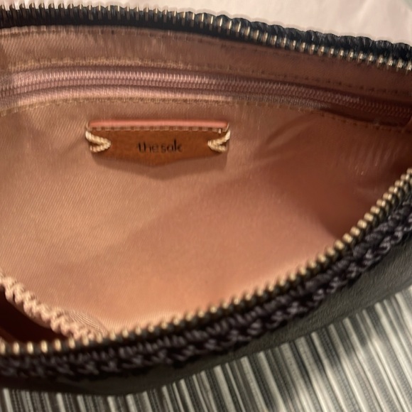 Sak! New soft leather black wristlet.  Lots of pockets! Yes, your iPhone fits! - Picture 4 of 6